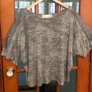 VINTAGE HAVANA Boxy Studded Top